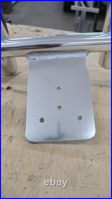 Grady White 255 Freedom 7-Pole Hardtop Rod Holder