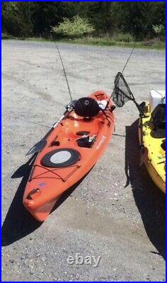 Kayak 14' Wilderness Systems Orange W2 custom fishing rod holders, paddle, jacket