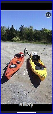 Kayak 14' Wilderness Systems Orange W2 custom fishing rod holders, paddle, jacket