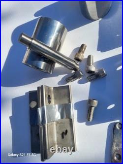 New Pair Stainless Steel Fishing Gimbal Rod Holders Bolt On Swivel & Brackets