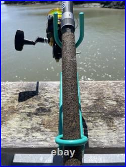 Pier fishing rod holder
