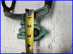 Rare Vintage bronze Hillco/Lininger Type #502 fishing rod holder And Rail Mount