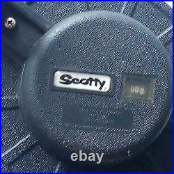 Scotty 1060 Depthking Manual Downrigger withRod Holder model 1060DPR