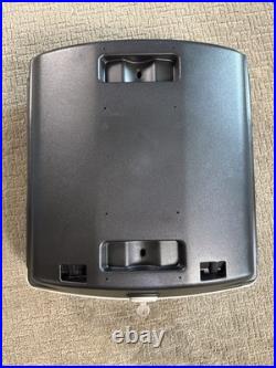 Thule Cast Away Fishing Rod Carrier Roof Rack #885, Locking, Holds 4 Rods, New