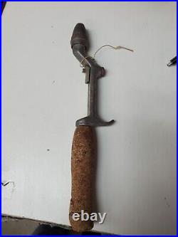 Vintage fishing rod holder